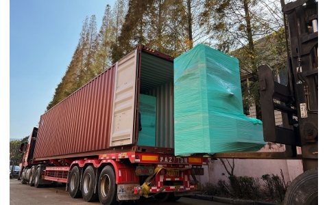 250克双层压片机发货西班牙